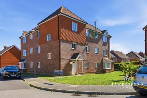Mulberry Way, Sittingbourne - Front