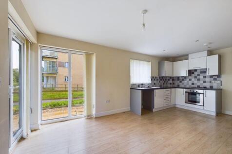 Percy Green Place, Stukeley Meadows photo 4