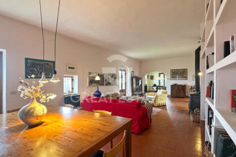 Interno