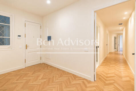 Exclusivo-piso-a-estrenar-con-gran-patio-privad...