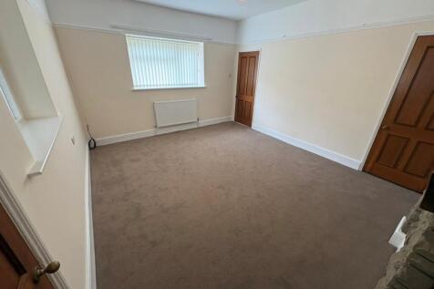 Hawthorne Street, Shafton, Barnsley photo 5