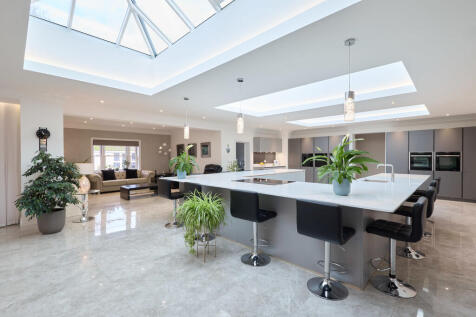 23 Worlington Roa...