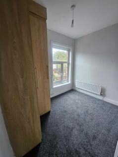 WhatsApp Image 2025-11-27 at 13.17.57 (4).jpeg