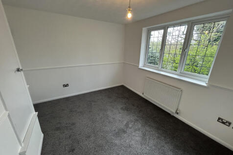 2 bedroom house for rent