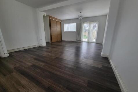 6 holland lounge.JPG