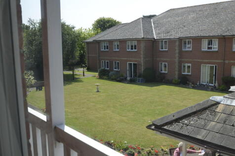 Views over commun...