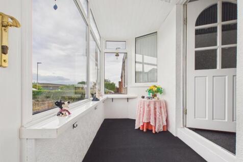 ENTRANCE PORCH