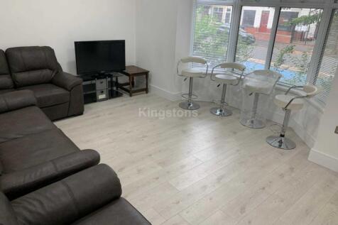 Senghenydd Road, Cathays, Cardiff photo 2