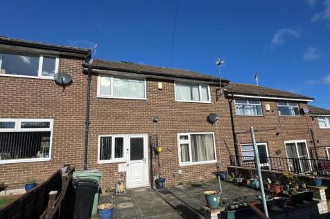 Leeds, LS13 - property photo