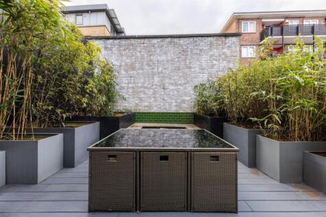 Threaders Apartments E2