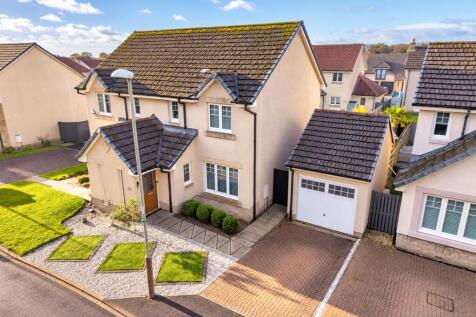 31 Dobson Drive Carnoustie-2.jpg