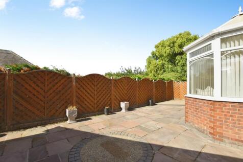 0dc82abd-garden 20wide.JPG