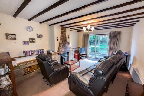 WhatsApp Image 2025-12-04 at 13.16.41 (7).jpeg