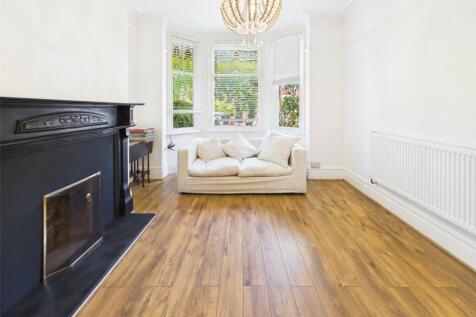 Fairview Avenue, Manchester, Greater Manchester, M19 photo 3