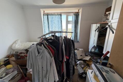 bed 3.jpeg