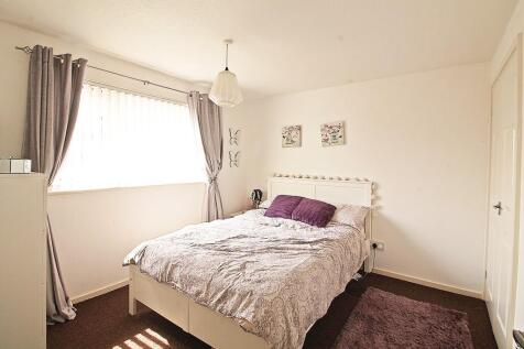 Whernside, Hough Green, Widnes photo 4