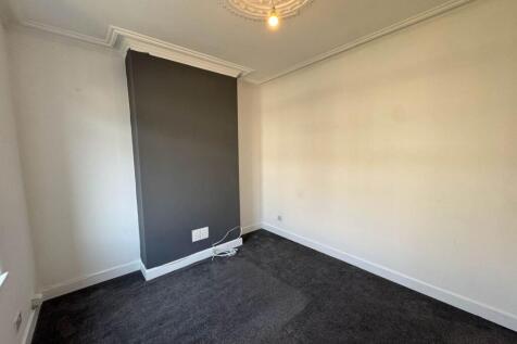 Willingham Street, Grimsby photo 4