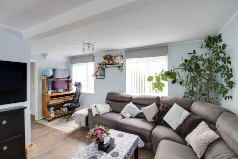 Living / Dining Room