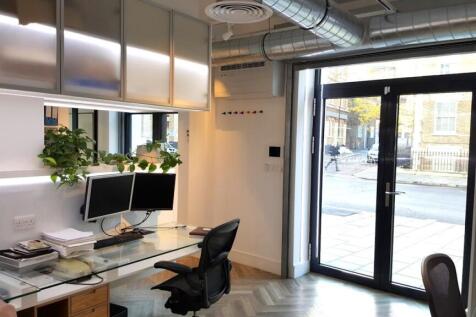 Unit B 1618 Marshalsea Rd Int1.jpg