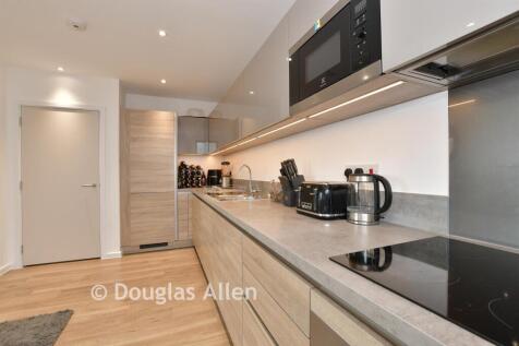Lounge/Kitchen /Dining Room