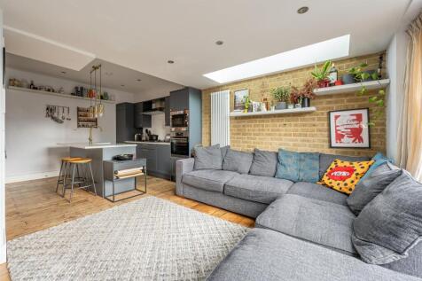 Vansittart Road, E11