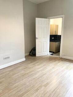 Ferry Road, Barrow-In-Furness, Barrow-In-Furness photo 3
