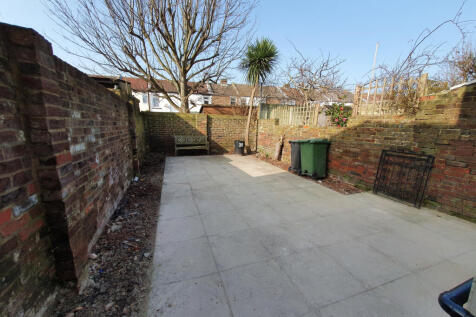 39 Lawrence Road, Southsea, Portsmouth, Hampshire, PO5 photo 4