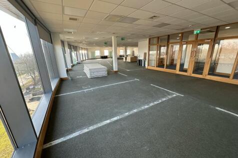 Office to rent Image 6