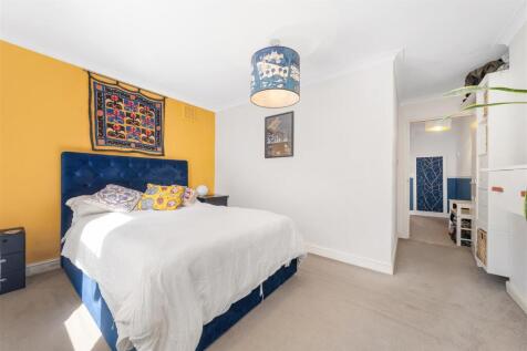 Knollys Road-9.JPG
