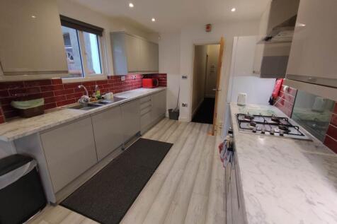 Kitchen (2)