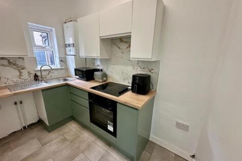 PHOTO-2025-10-02-16-09-01 7.jpg