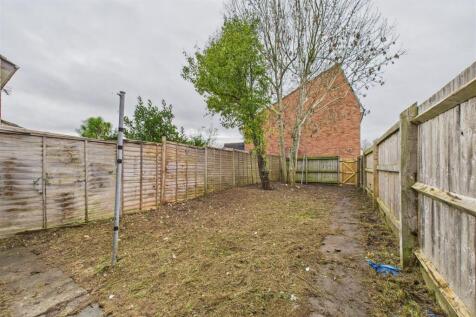 15 Courtenay Walk, Worle, North Somerset BS22 7TQ 