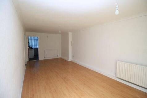 Neville Court, Sulgrave, Washington, Tyne and Wear, NE37  photo 3