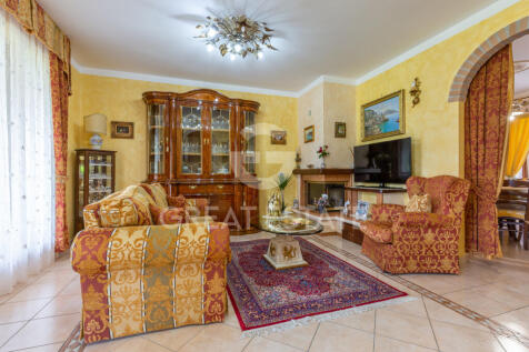 Interno