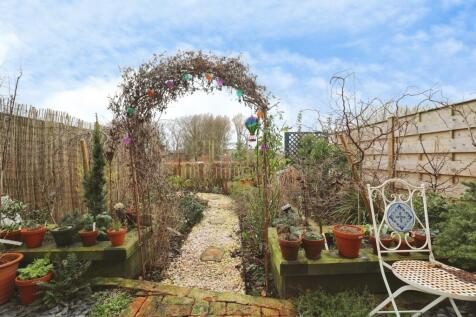 Garden (2)
