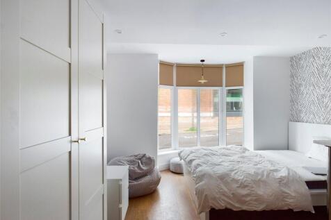 Bedroom-Flat-To-Rent