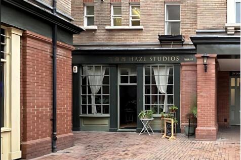 Unit 3 Pied Bull Yard.png