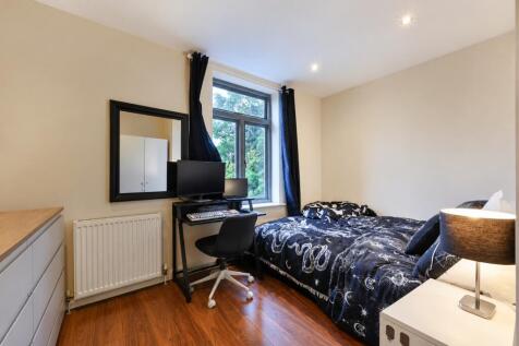 Morden Road, London, SW19 photo 5