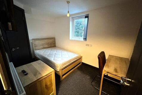 Room 2 .jpg