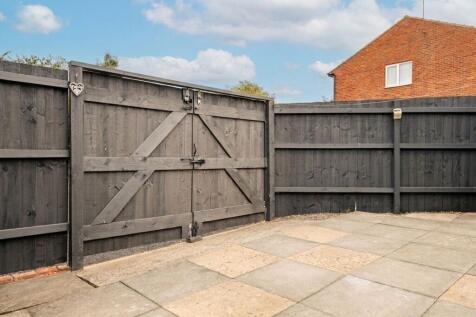 Woodlands, Evesham, WR11 photo 4