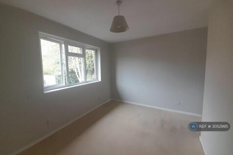 Bedroom (Empty)