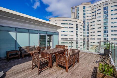 Meridian Plaza 116 (2 of 12).jpg