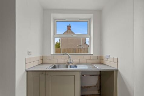 8 Bridle Road-03.jpg