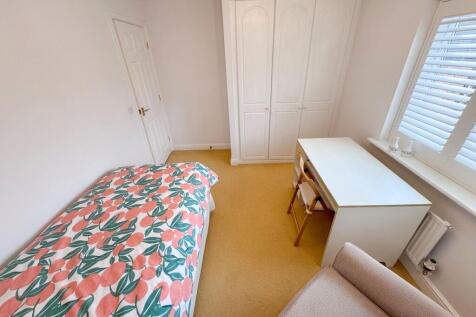 Bedroom 5