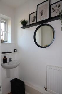 Lister Drive, Northfleet, Gravesend, DA11 8FF- 3 Bedroom Semi Detached House photo 3