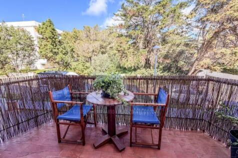Apartment in Cala Blanca