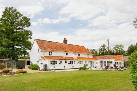 Norwich, NR14 - property photo