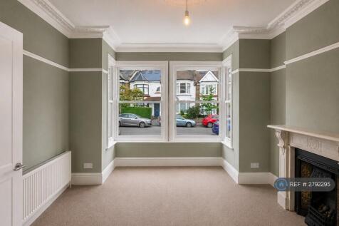 Park Hall Road, London, N2 photo 3