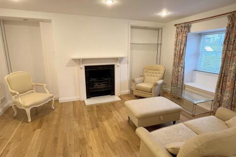 Sitting Room.jpg