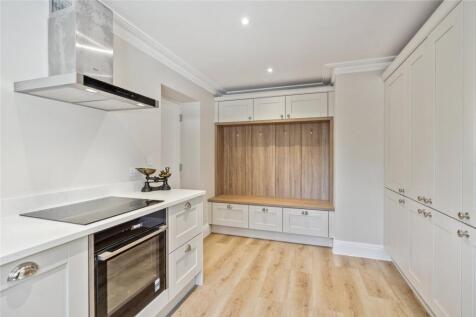 Utility/ 2nd Kitchen